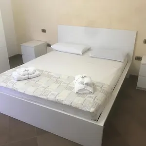 Casalhouse Appartamento Brindisi